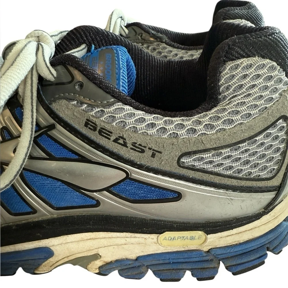 Brooks item pair